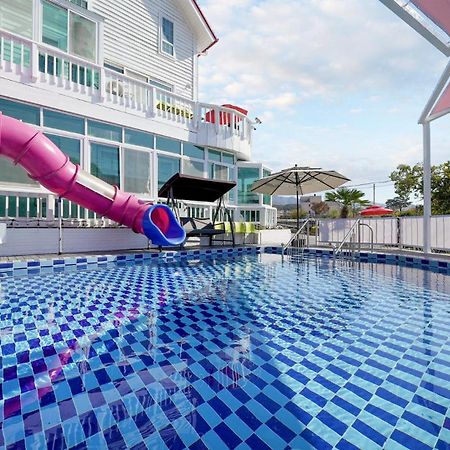 Gyeongju Riu Kids Poolvilla Екстериор снимка