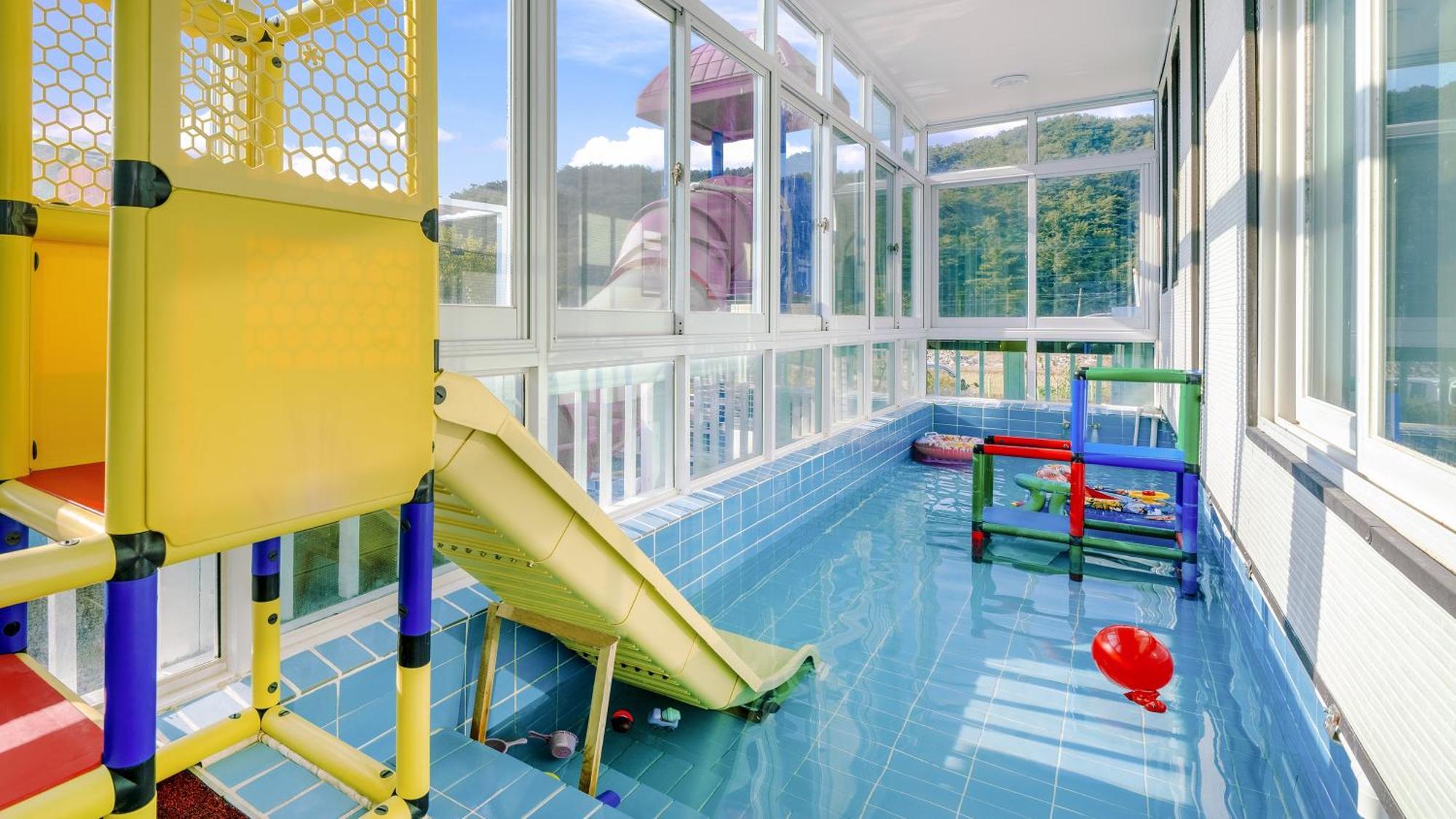 Gyeongju Riu Kids Poolvilla Стая снимка